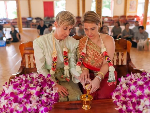 Thai Monks Wedding Blessing (11)