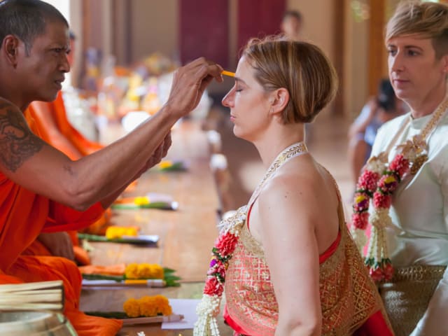 Laura Thai Monks Wedding Blessing (8)