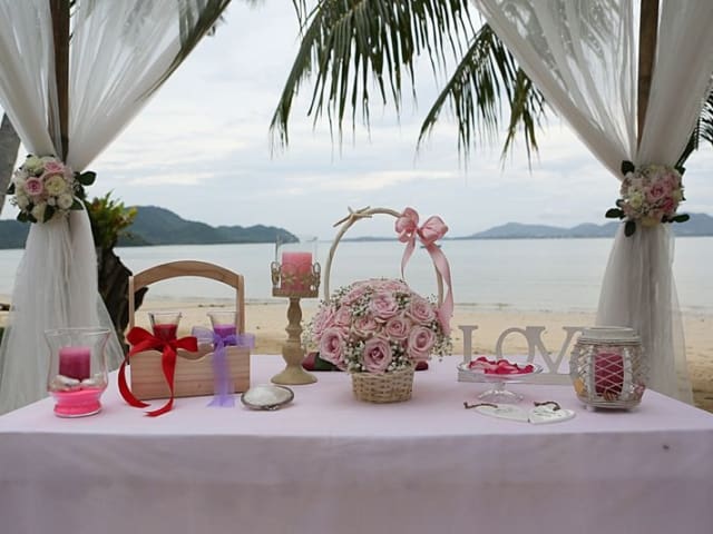 Unique Phuket Weddings 1264
