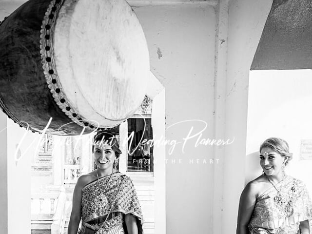 Montse & Fernanda 20th November 2019 Thai Monks Blessing (280)