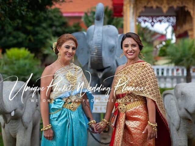 Montse & Fernanda 20th November 2019 Thai Monks Blessing (298)